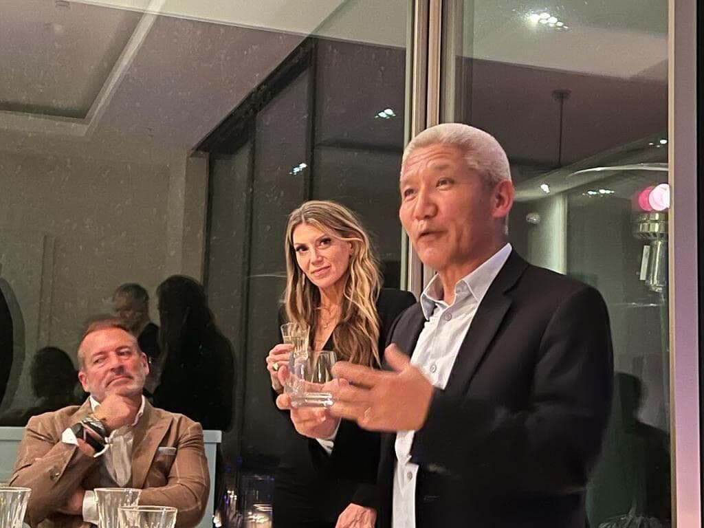 Executive Communications